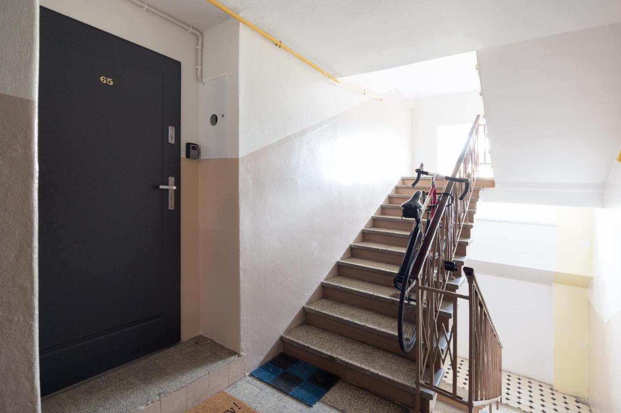 Bulwary Wislane Modern Apartment وارسو المظهر الخارجي الصورة