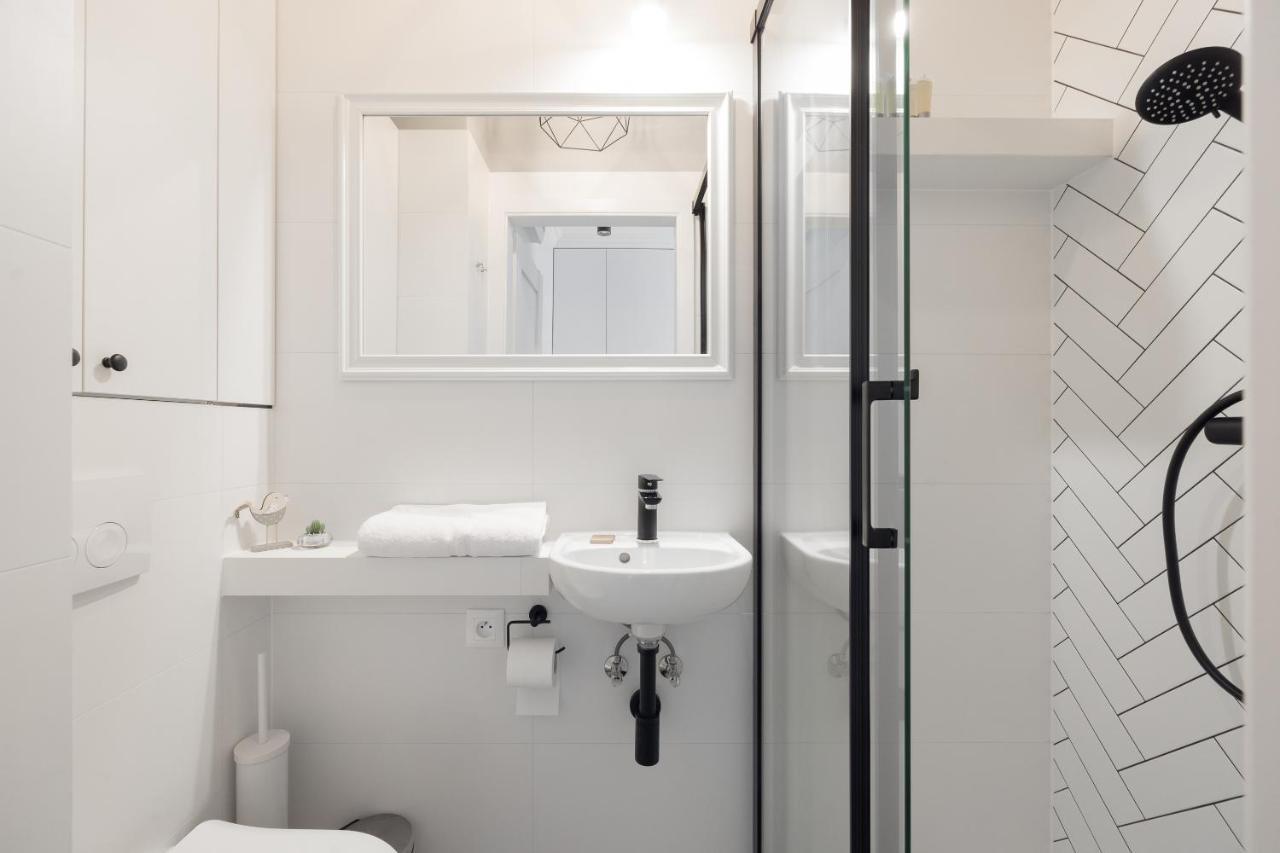 Bulwary Wislane Modern Apartment وارسو المظهر الخارجي الصورة